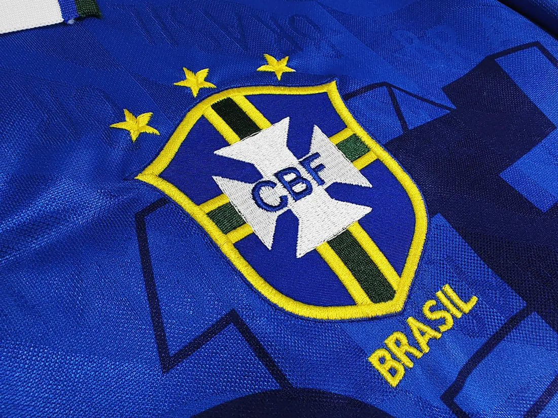 Foto 2 de Temporada 1992 Brasil visitante azul retro 5A