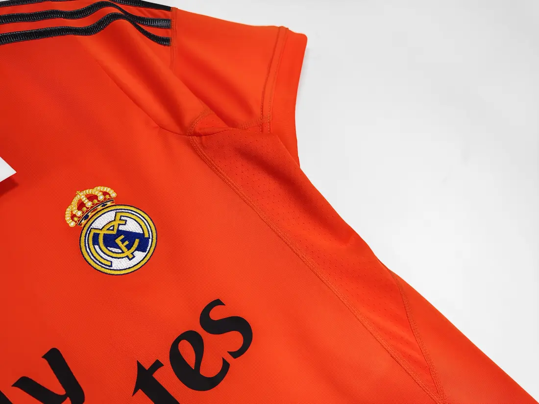 Foto 6 de Temporada 2013/14 Real Madrid tercera naranja 8A