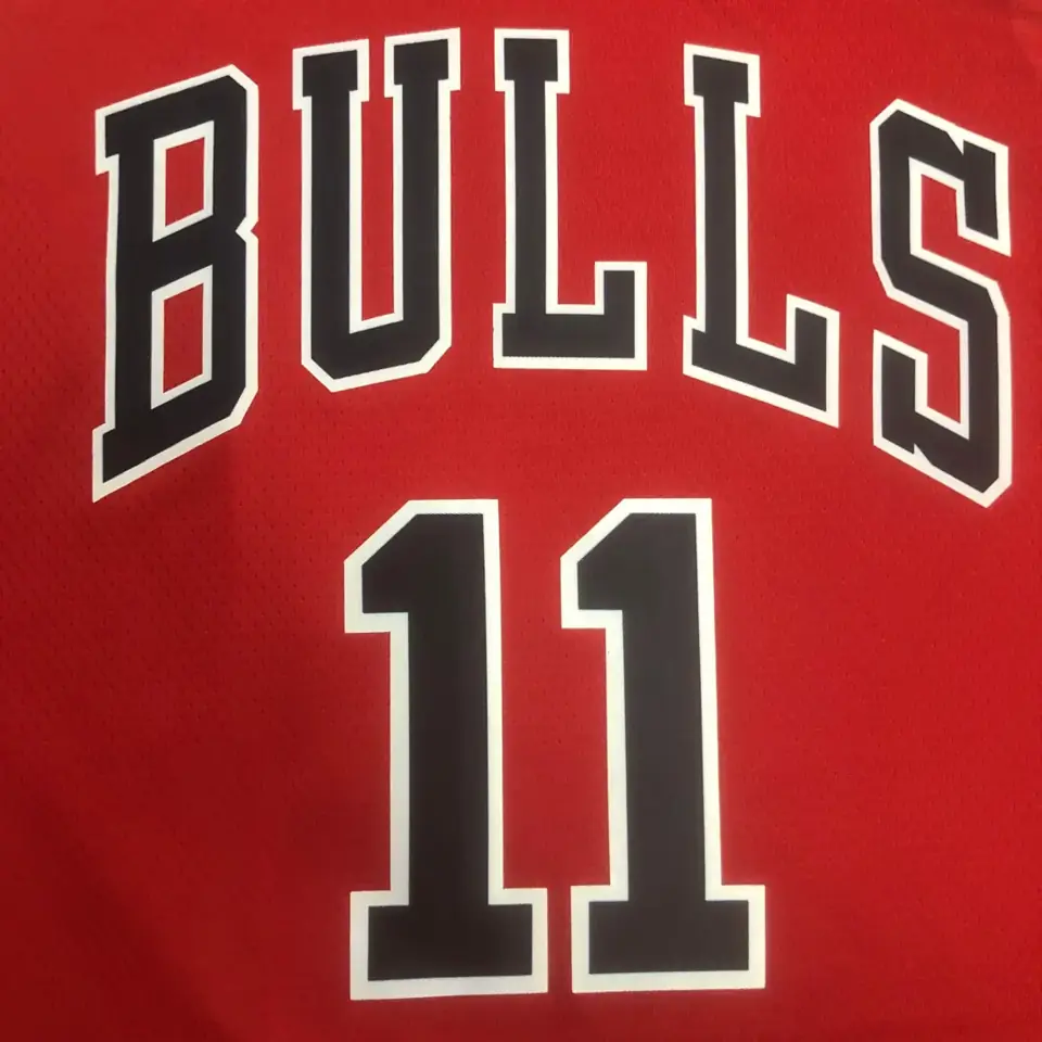 Foto 3 de Temporada 23 Chicago Bulls rojo n.º 11 DeRozan