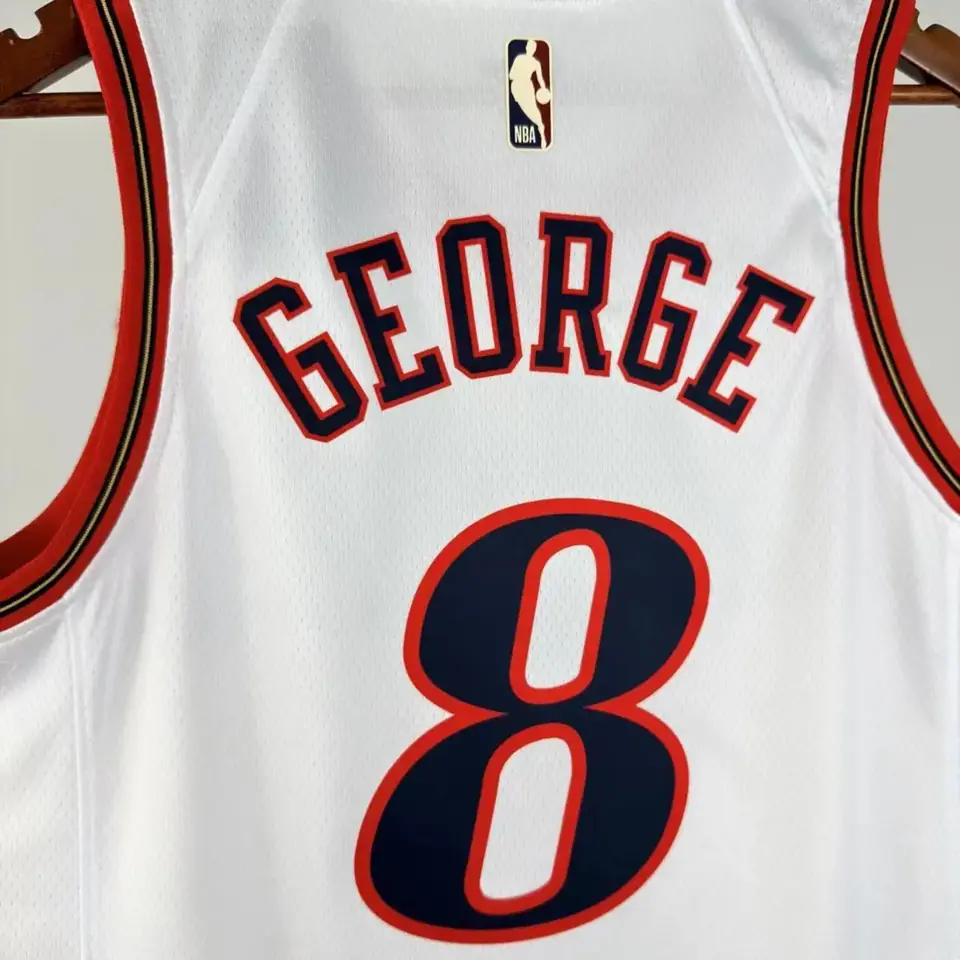Foto 5 de Temporada 26 76ers retro blanco número 8 George