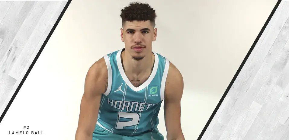 Foto 3 de Temporada 20 Charlotte Hornets azul nº 2 LaMelo Ball