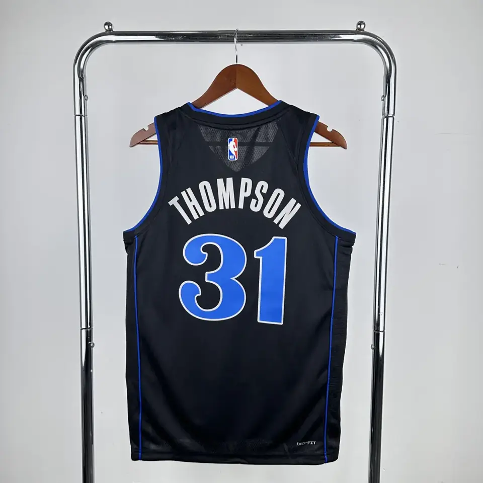 Foto 2 de Temporada 24 Mavericks Edición Ciudad Nº 31 Thompson