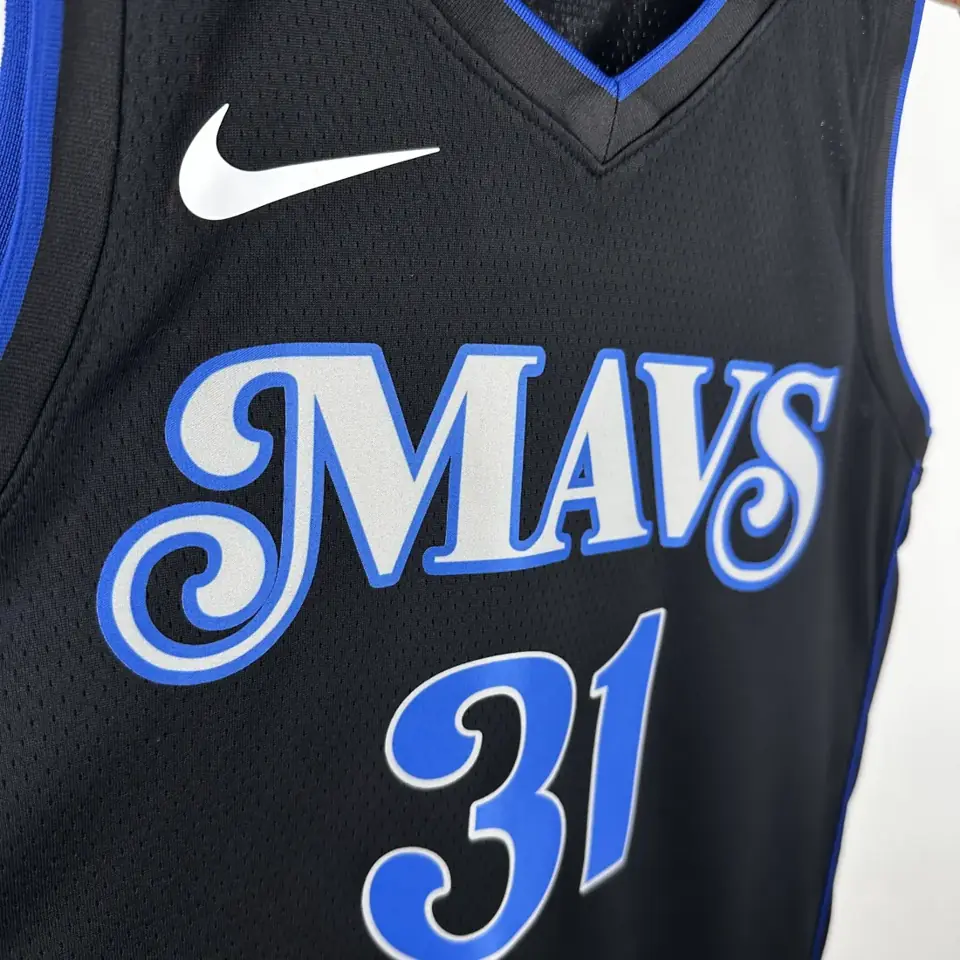 Foto 3 de Temporada 24 Mavericks Edición Ciudad Nº 31 Thompson