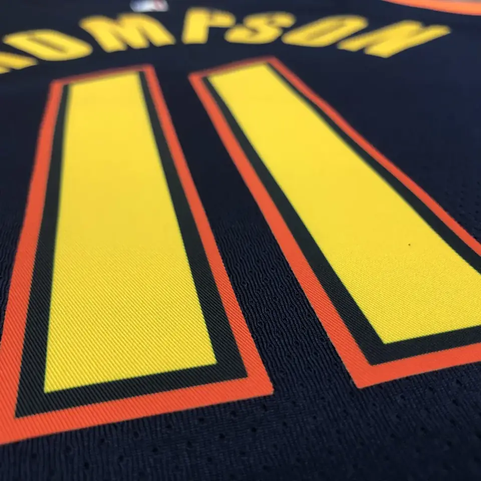 Foto 8 de Temporada 21 Warriors de Golden State edición ciudad, n.º 11 Klay Thompson