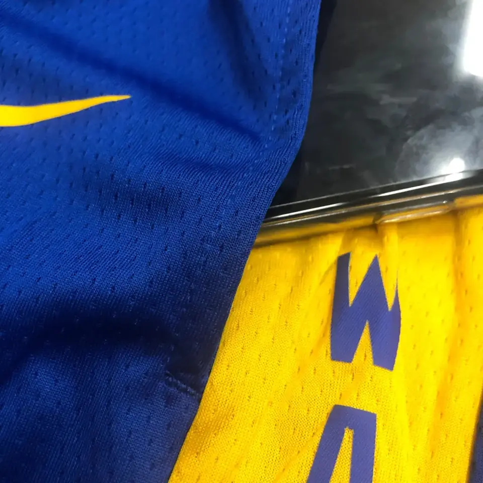 Foto 4 de Pantalones cortos azul eléctrico de los Warriors de Golden State