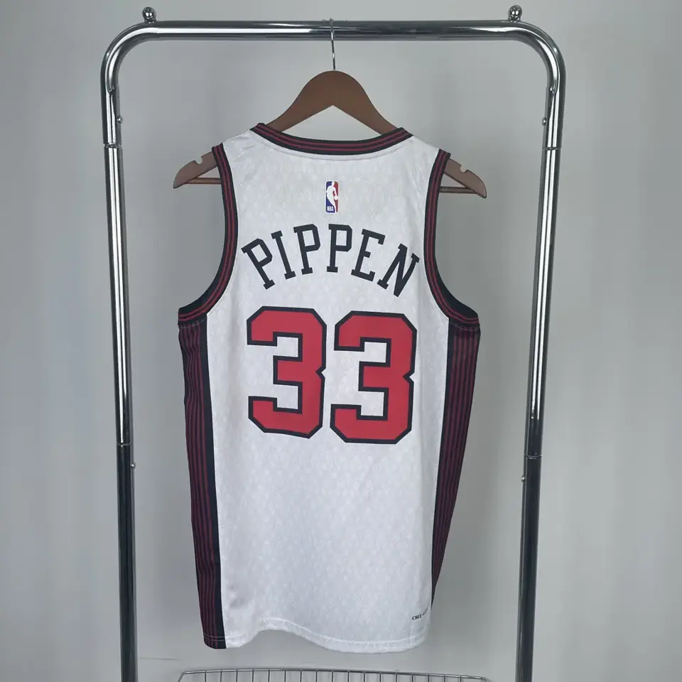 Foto 2 de Temporada 23 Bulls City Edition nº33 Pippen