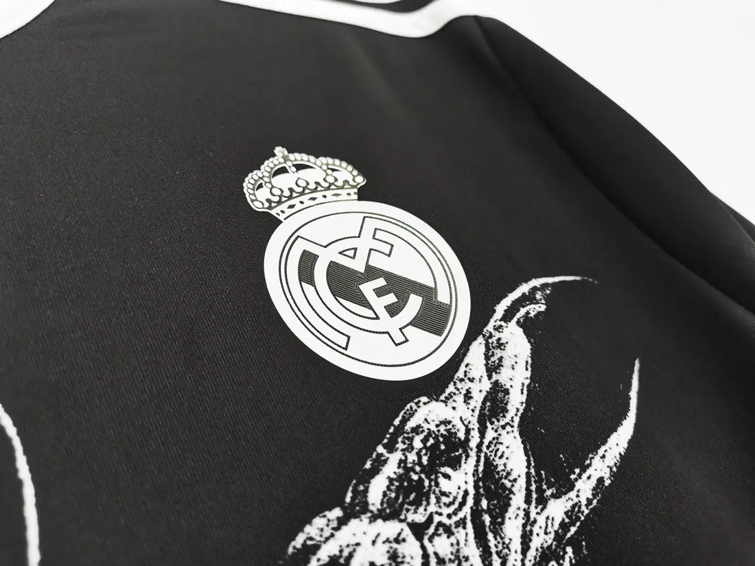 Foto 6 de Manga larga: temporada 2014/15 Real Madrid camiseta de la tercera equipación 0B