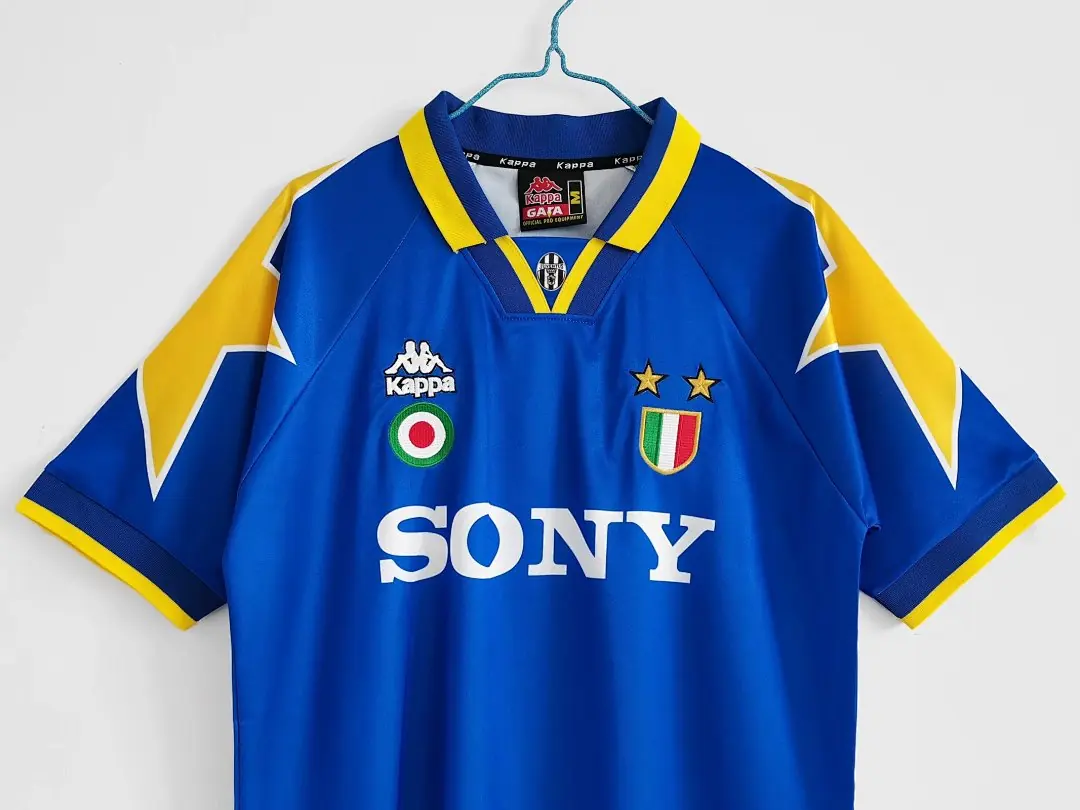 Foto 2 de Temporada 1995/96 Juventus visitante 5A