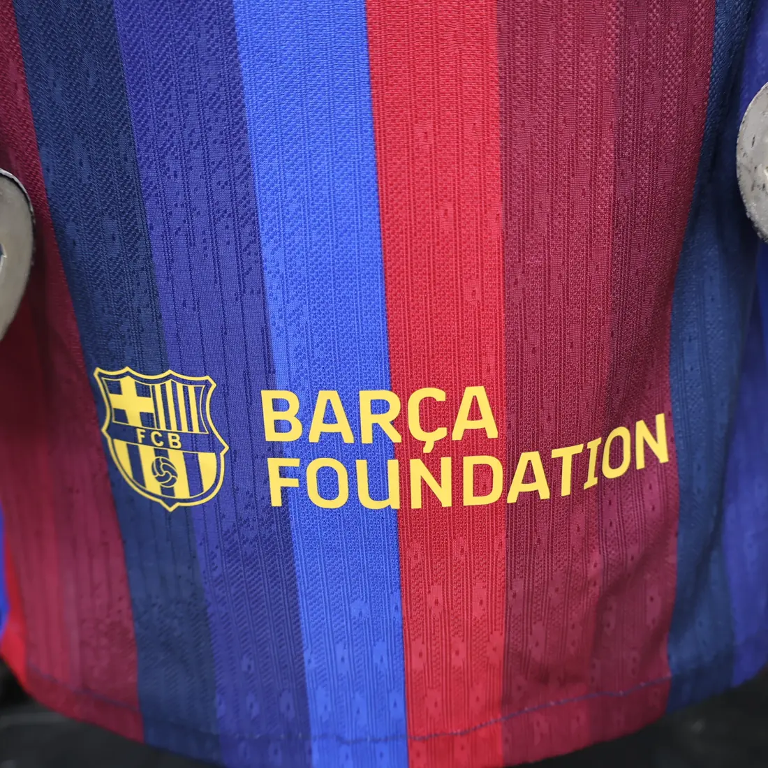 Foto 4 de Camiseta de local del Barcelona 26-27, tallas S-3XL