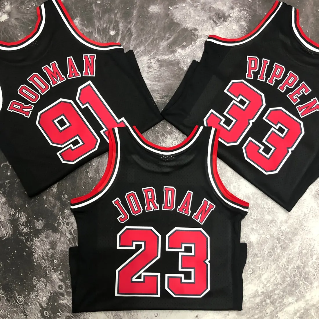 Foto 4 de MN camiseta retro termoimpresa: SW Chicago Bulls temporada 98 color negro nº23 Jordan