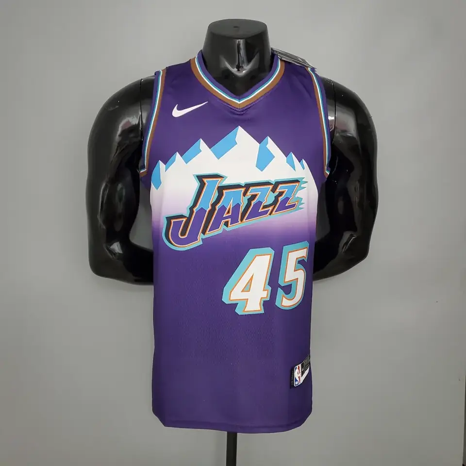 Foto 3 de Utah Jazz Edición Montaña retro púrpura nº 45 Donovan Mitchell