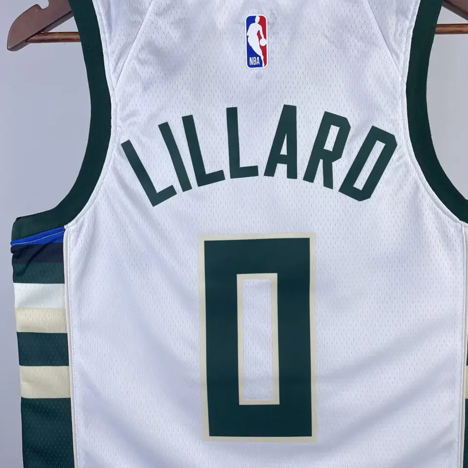 Foto 4 de Temporada 23 Bucks local blanco número 0 Lillard