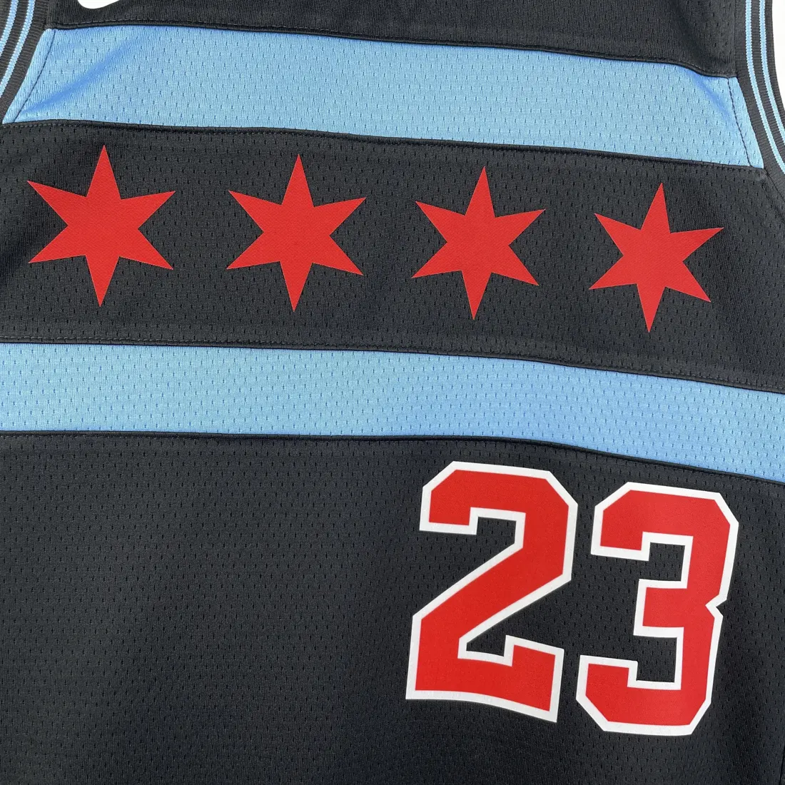 Foto 7 de Temporada 19 Bulls Edición City nº 23 Jordan