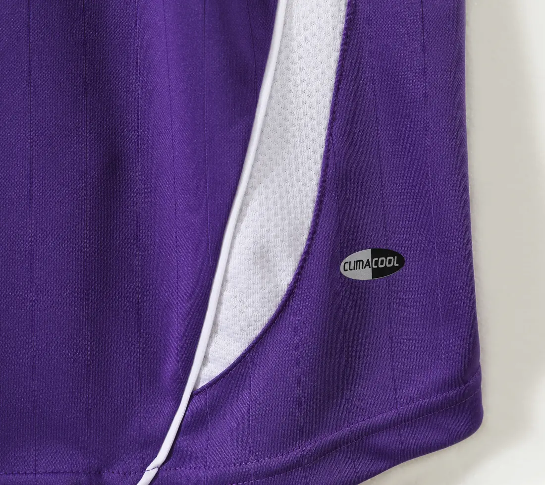 Foto 2 de Temporada 2006/07 Real Madrid morado 8A