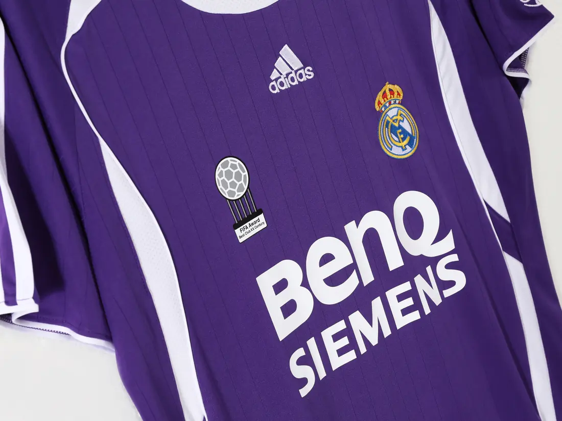 Foto 7 de Temporada 2006/07 Real Madrid morado 8A