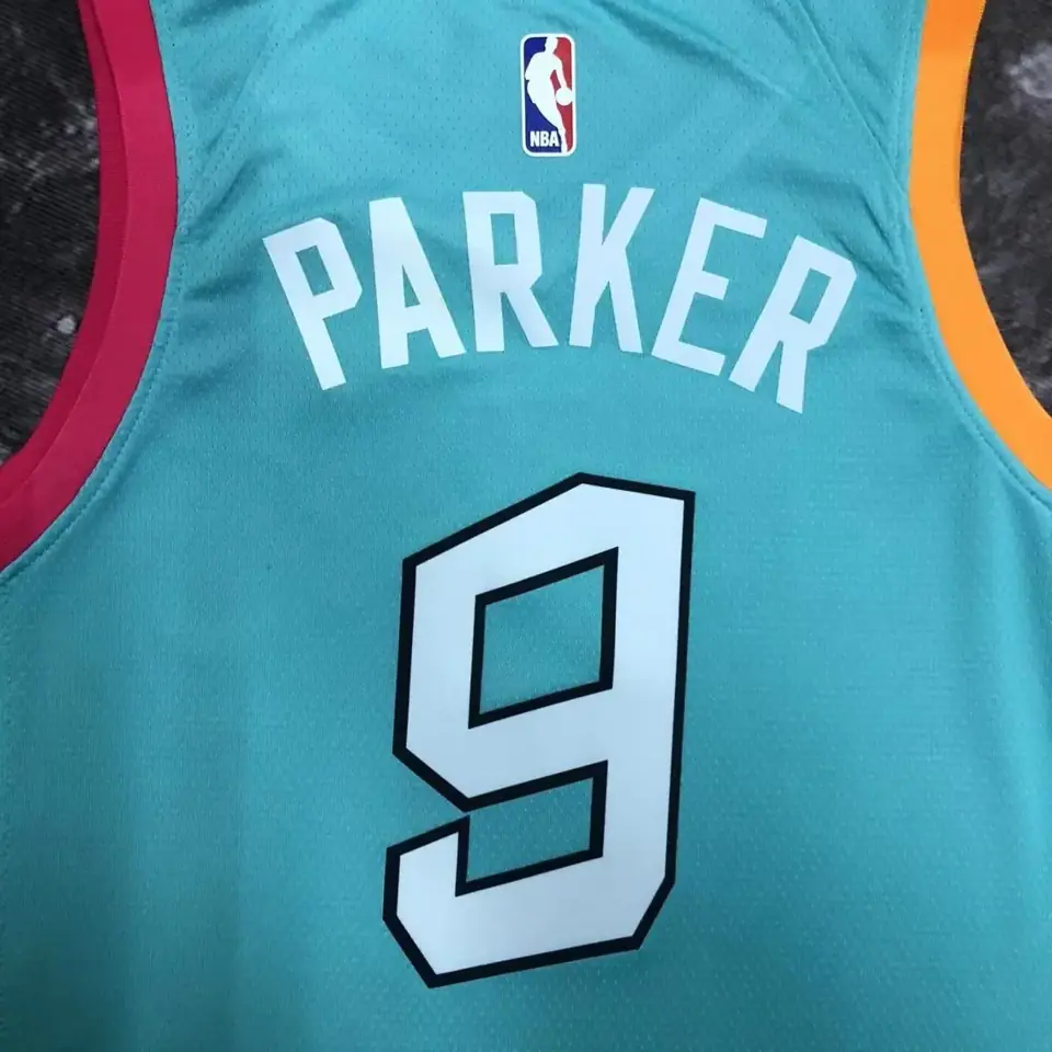 Foto 6 de Temporada 23 Spurs City Edition nº9 Parker