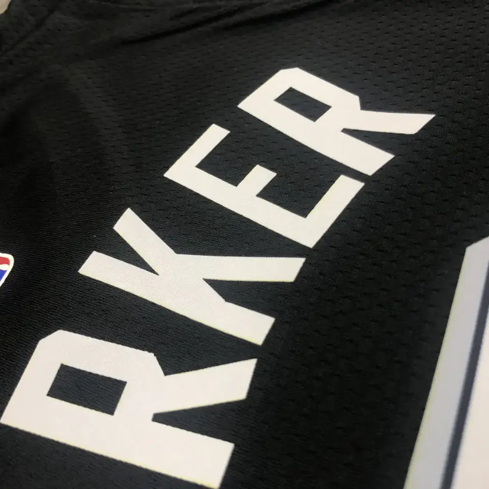 Foto 5 de Temporada 21 San Antonio Spurs City Edition, nº 9 Tony Parker
