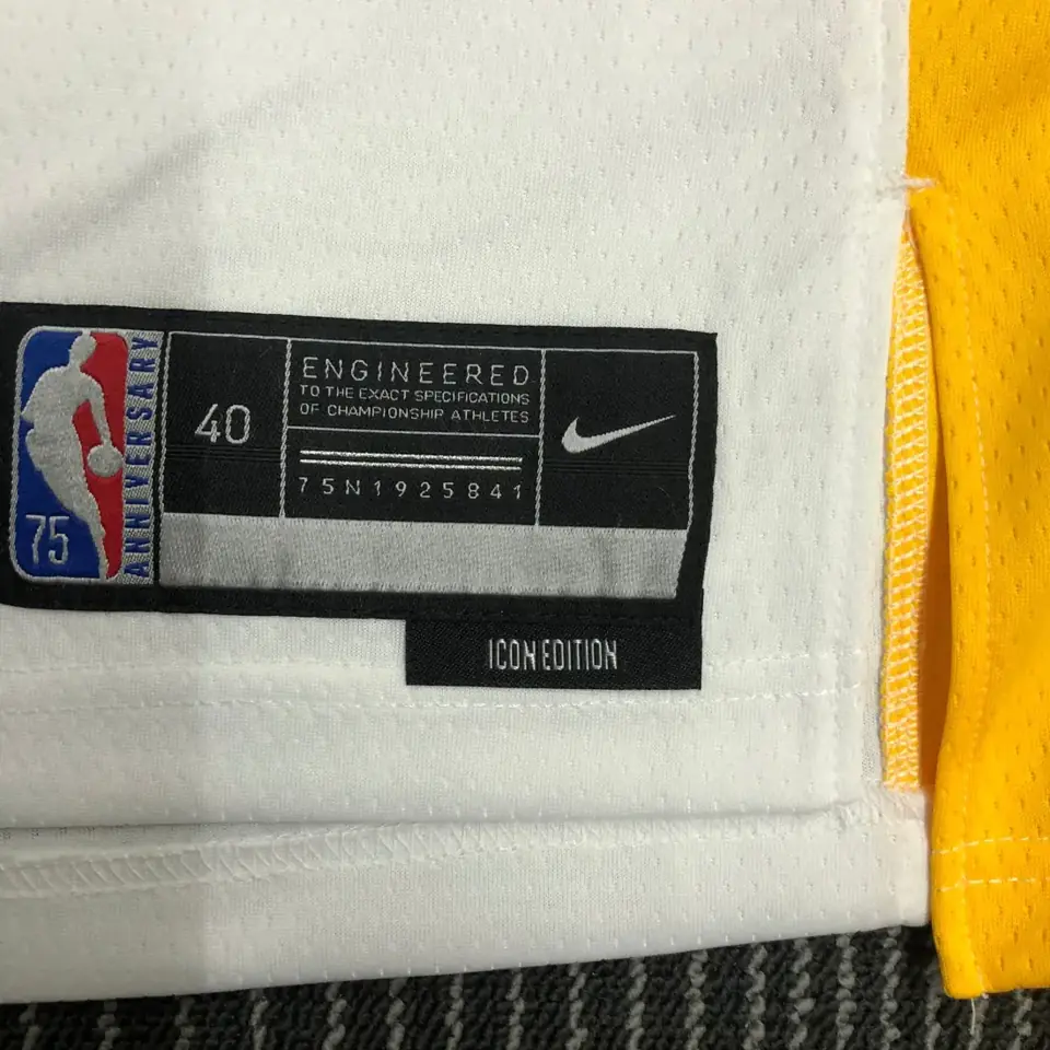 Foto 8 de 75.º aniversario Warriors blanco México número 11