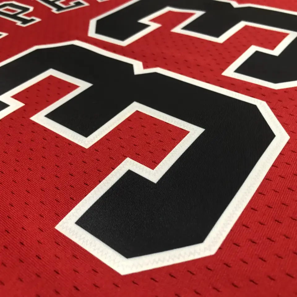 Foto 6 de MN camiseta retro termoimpresa: SW Chicago Bulls temporada 98 color rojo nº33 Pippen