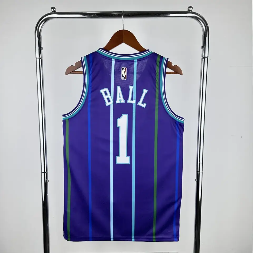 Foto 2 de Temporada 2020 Hornets retro morado nº 1 Ball