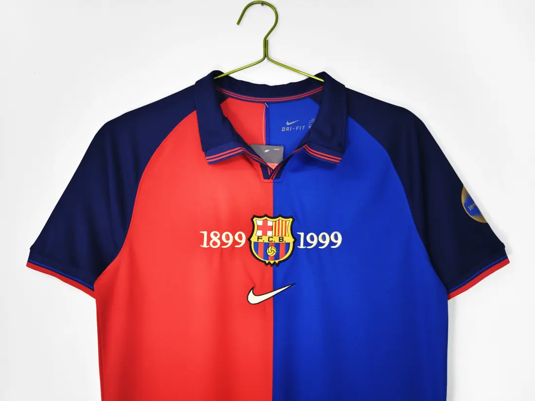 Foto 3 de Temporada 1999/00 Barcelona local edición centenario retro 5A