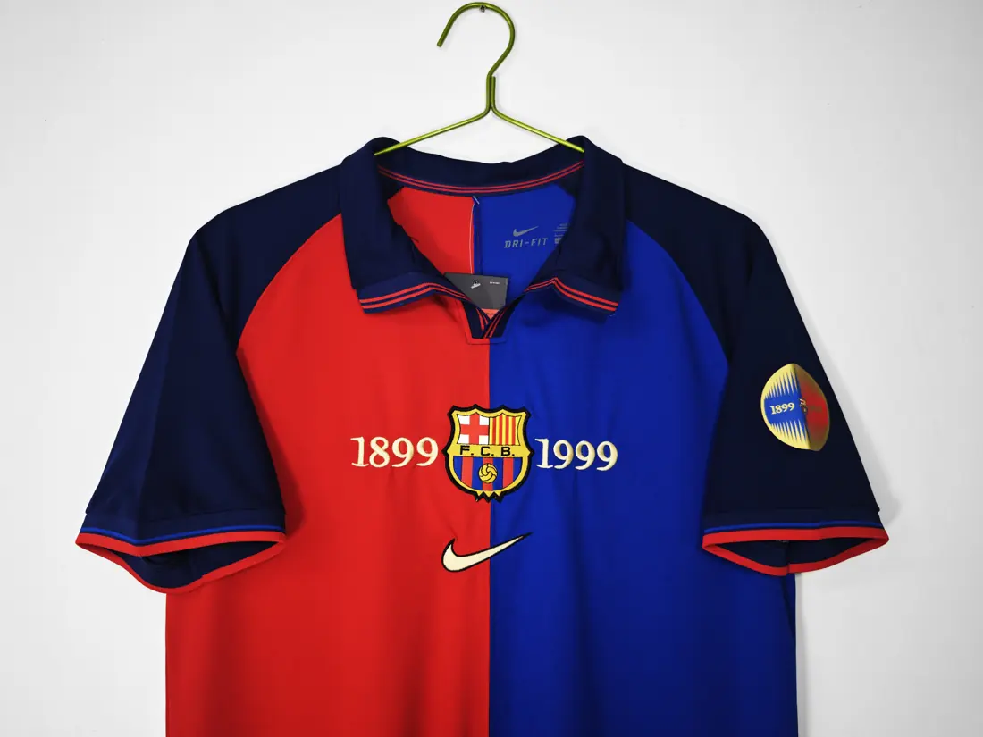 Foto 8 de Temporada 1999/00 Barcelona local edición centenario retro 5A