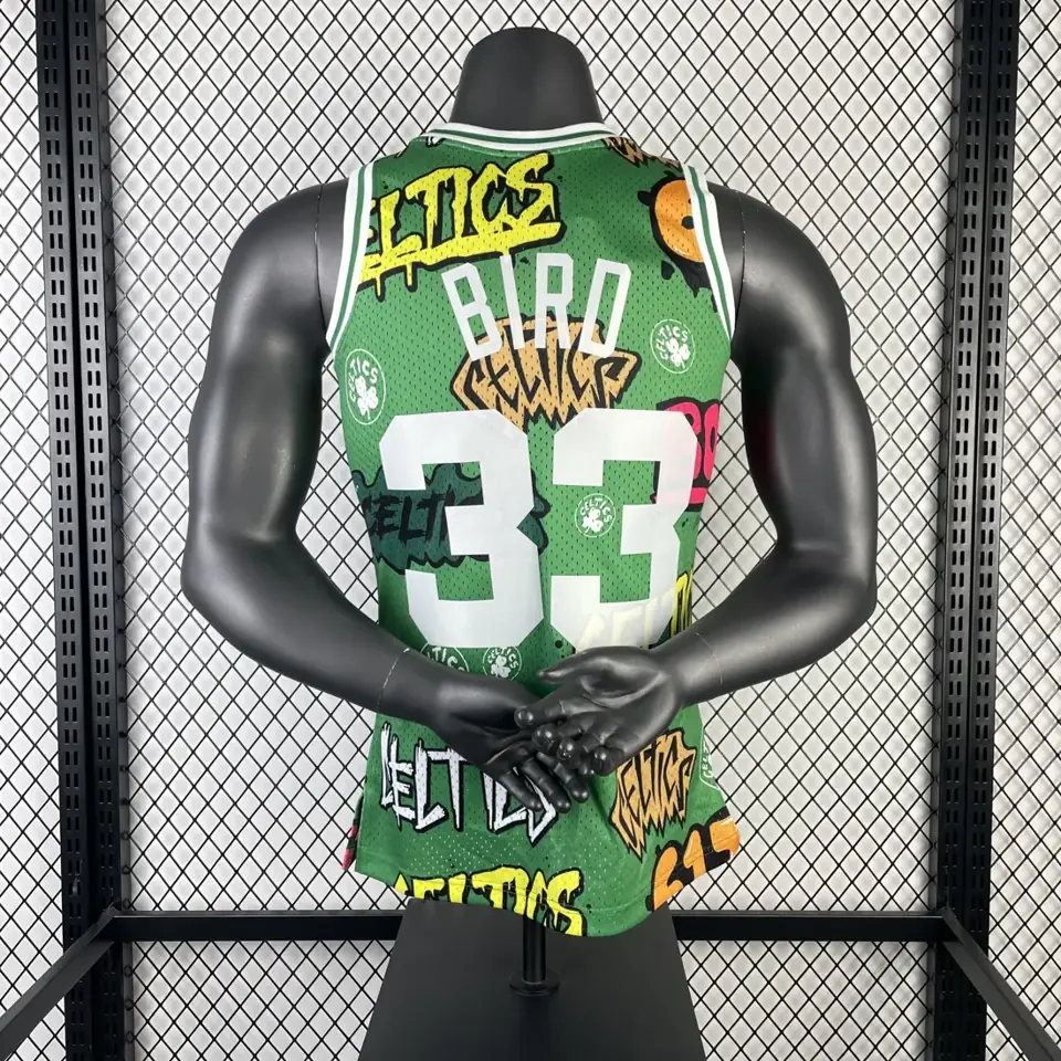 Foto 3 de Camiseta retro termoimpresa MN: SW Celtics temporada 85/86 grafiti número 33 Bird