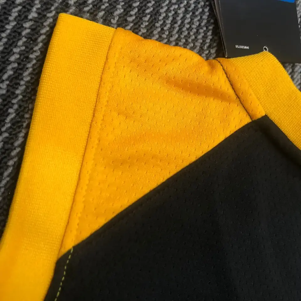 Foto 7 de Jazz temporada 21 camiseta City Edition #45 Donovan Mitchell