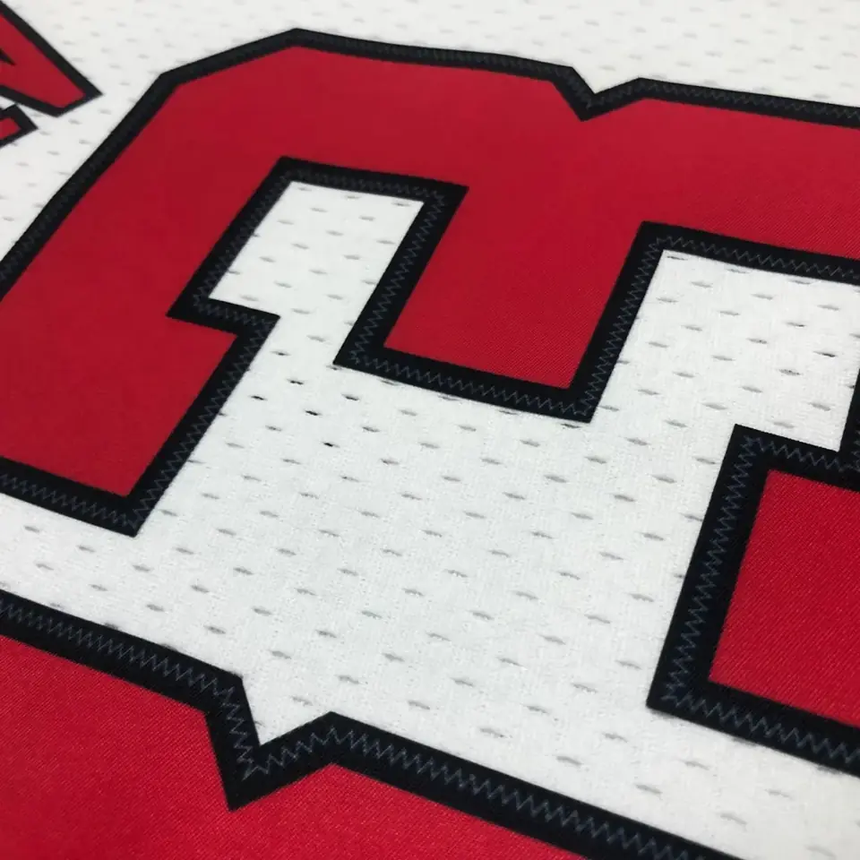Foto 6 de MN camiseta retro termoimpresa: SW Chicago Bulls temporada 98 color blanco nº33 Pippen