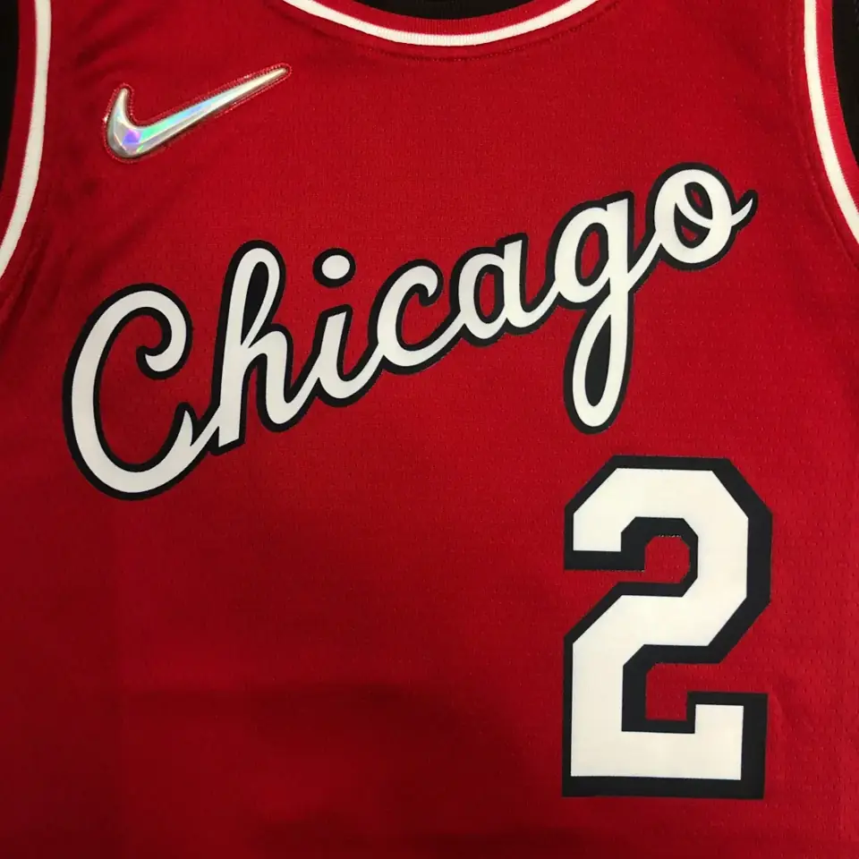 Foto 4 de Temporada 22 Bulls Edición City Nº 2 Ball