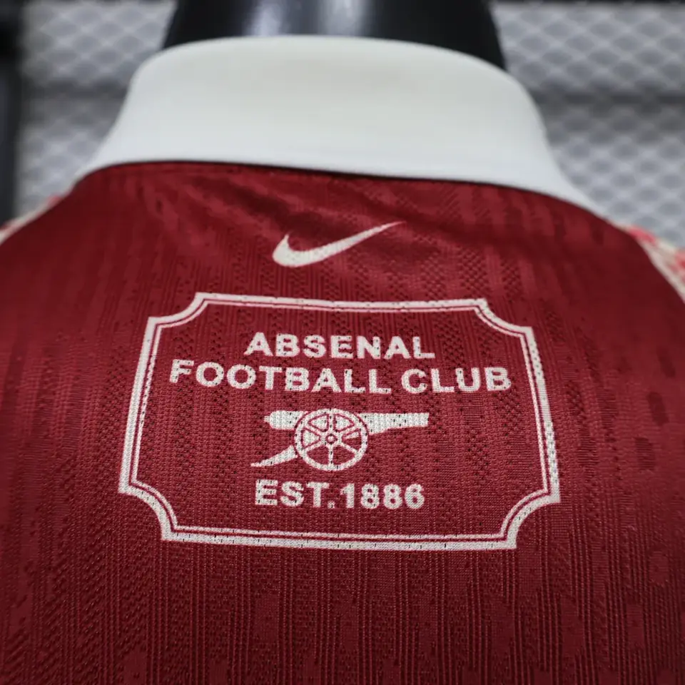 Foto 2 de Edición especial del Arsenal 26-27, color rojo, tallas S-2XL
