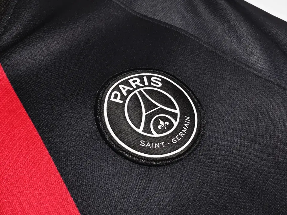 Foto 7 de Estadio local retro del Paris Saint-Germain 2019/20 8A