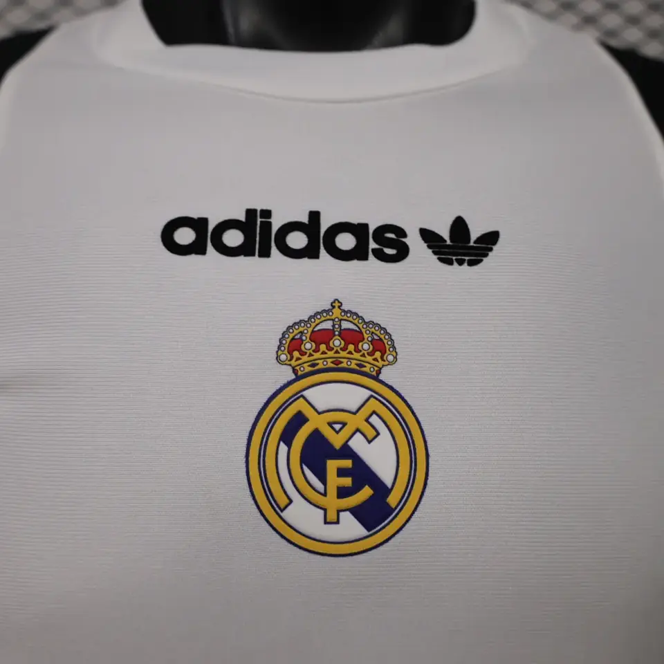 Foto 6 de Real Madrid Casual Retro 25-26 S-3XL