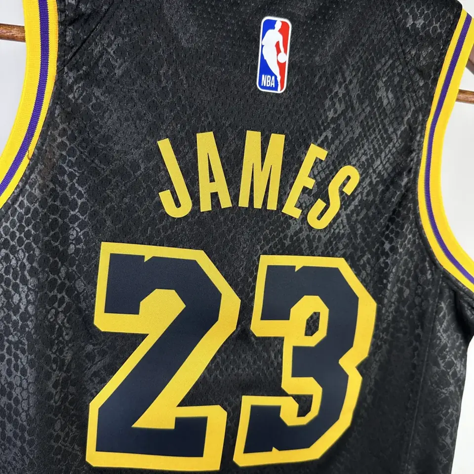 Foto 7 de Juvenil/niños: Lakers - Estampado de serpiente - nº 23 James