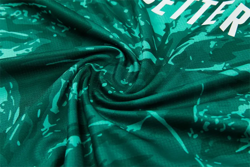 Foto 3 de 26/27 camiseta de manga corta Real Madrid verde 【versión camuflaje】