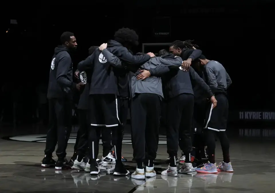 Foto 4 de Producto auténtico de tienda oficial internacional: versión de jugador GI chaqueta de calentamiento de los Nets de Brooklyn