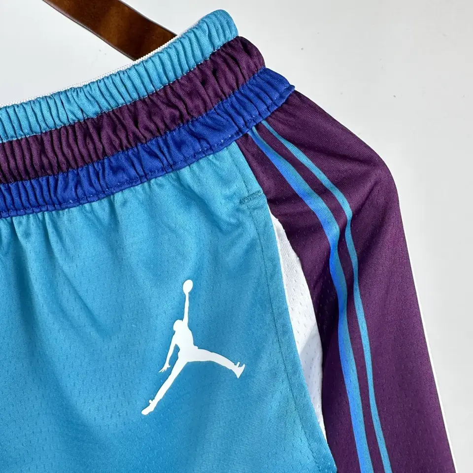 Foto 4 de Temporada 24 Hornets pantalones cortos retro