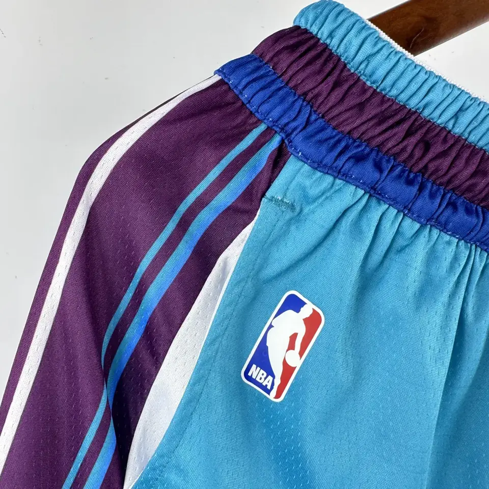 Foto 6 de Temporada 24 Hornets pantalones cortos retro