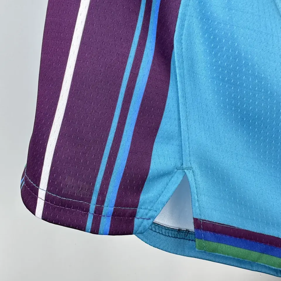 Foto 8 de Temporada 24 Hornets pantalones cortos retro