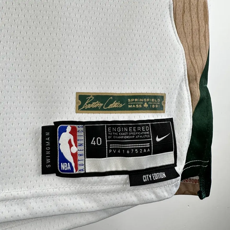Foto 5 de Temporada 24 Celtics Edición Ciudad número 7 Brown