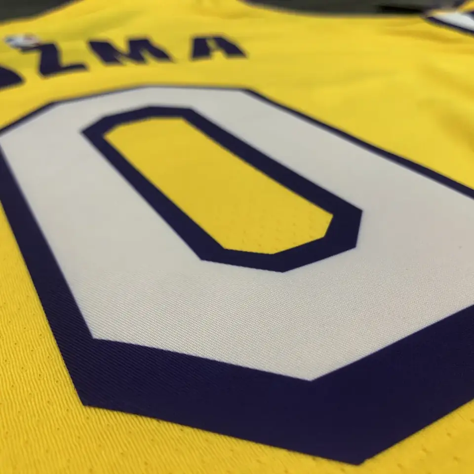 Foto 3 de Los Angeles Lakers amarillo cuello en V nº 0 Kuzma