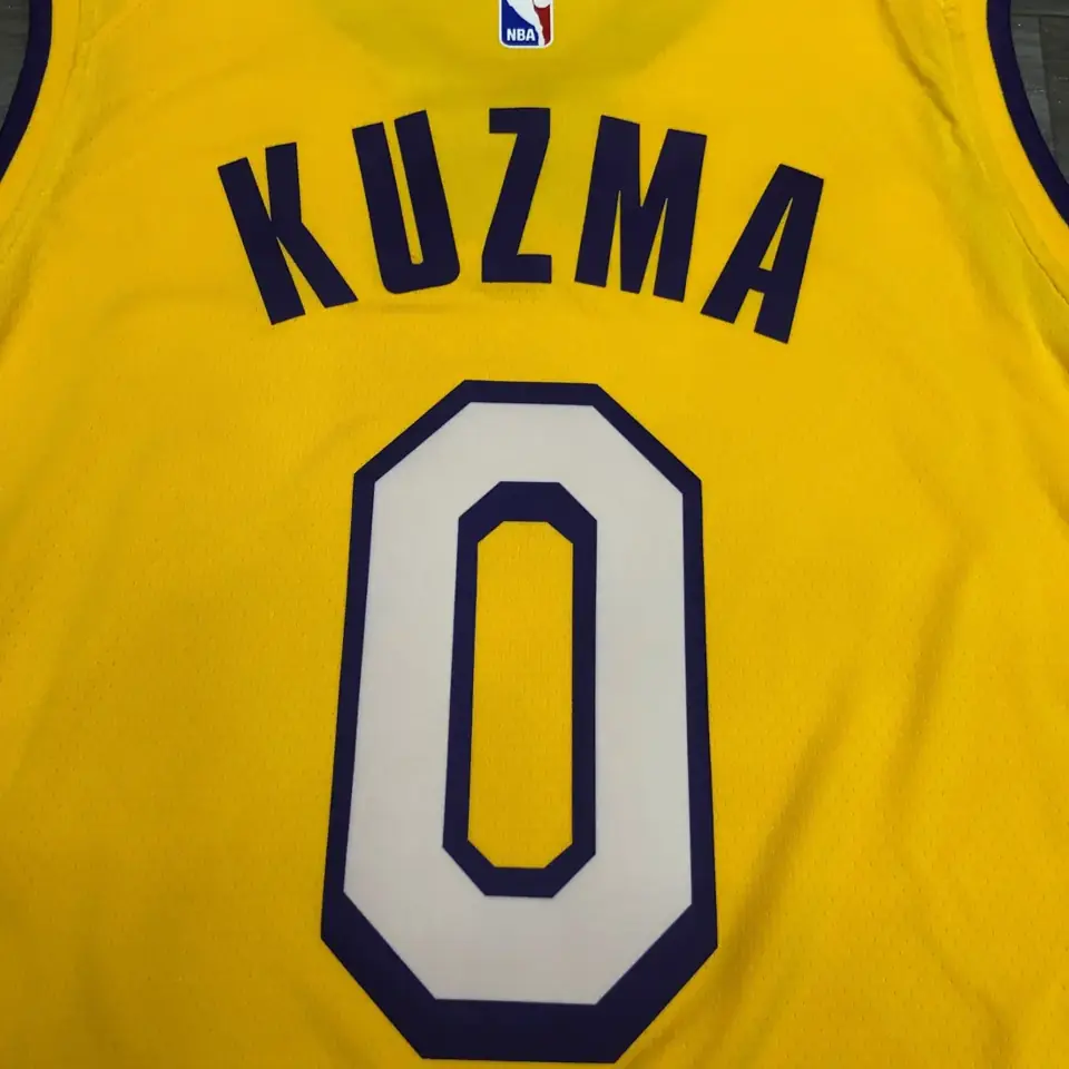 Foto 4 de Los Angeles Lakers amarillo cuello en V nº 0 Kuzma