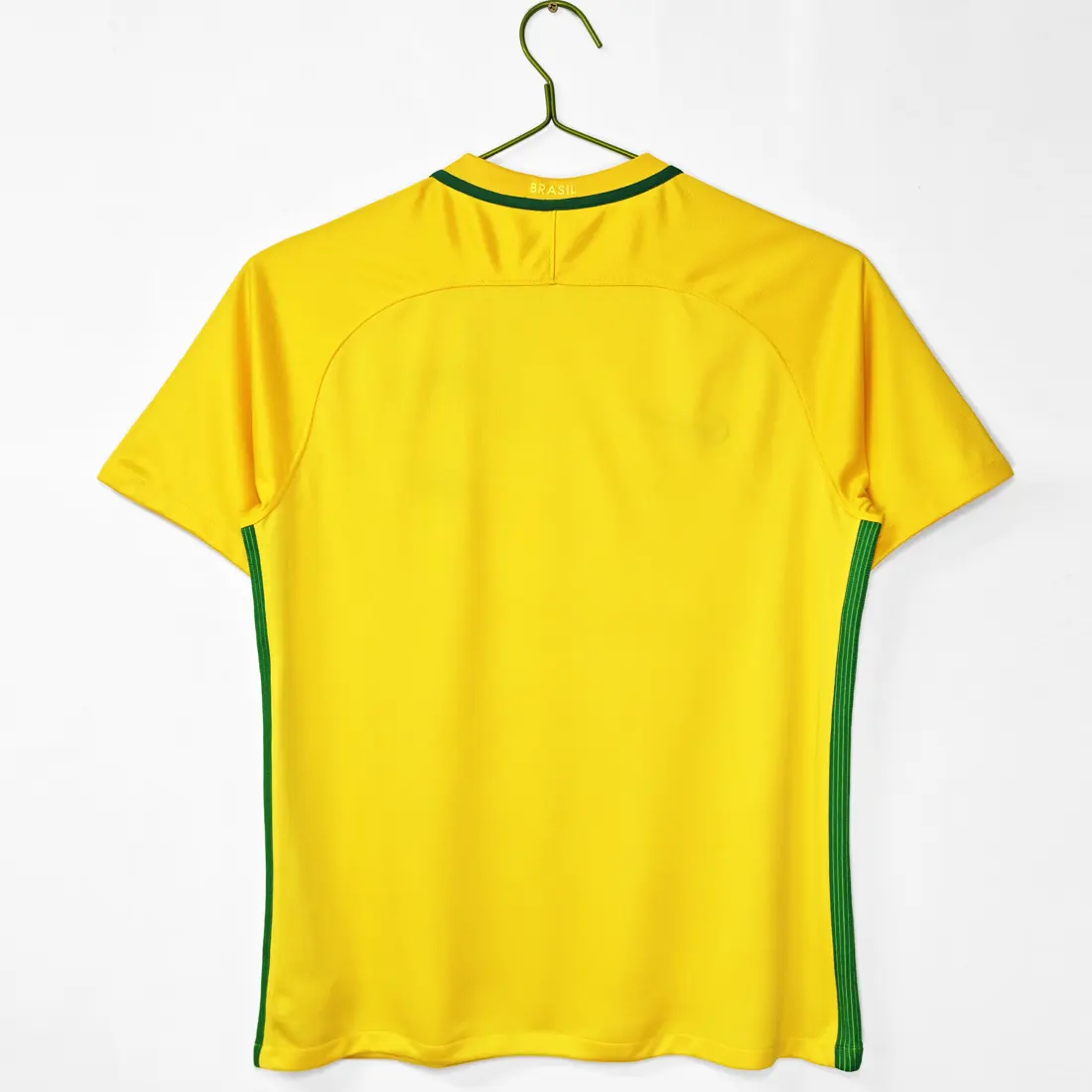 Foto 5 de Temporada 2016 Brasil local retro 8A