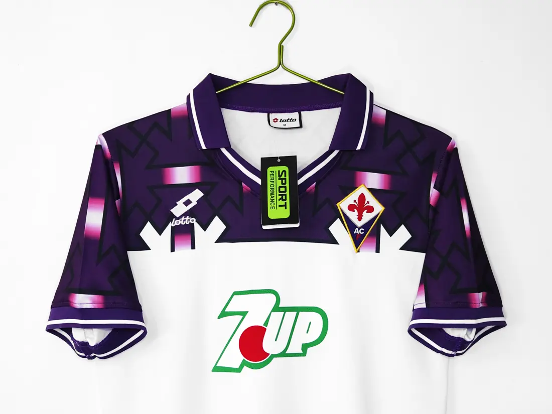 Foto 3 de Temporada 1992/93 Fiorentina visitante retro5 A