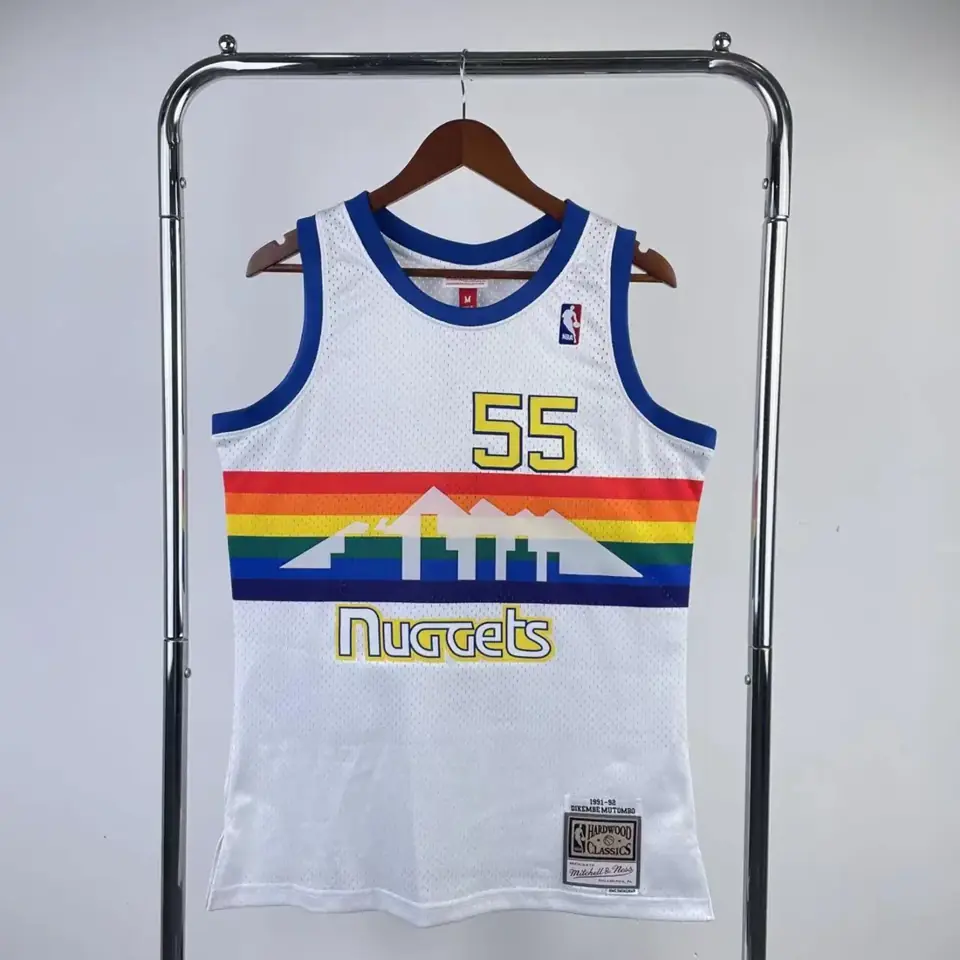 Foto 1 de Camiseta retro MN versión aficionado, termotransferida: Nuggets temporada 1991/92 blanco nº 55 Dikembe Mutombo