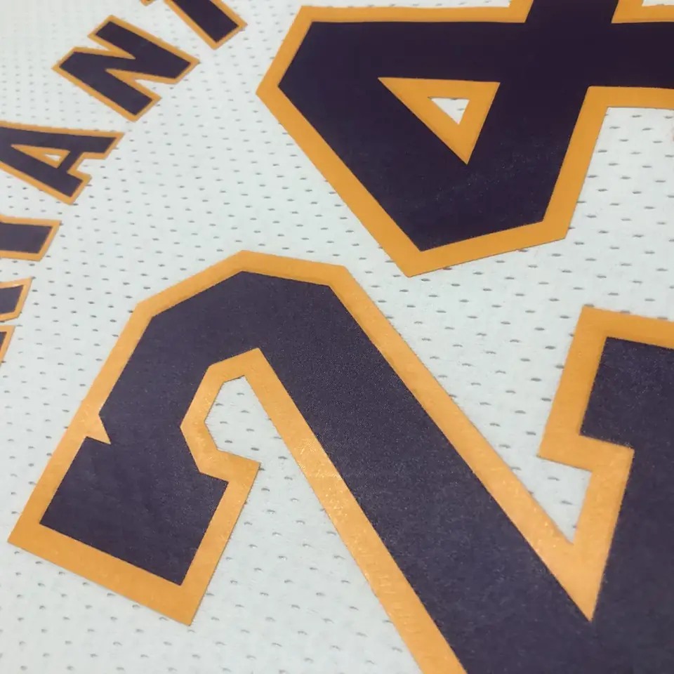Foto 6 de MN camiseta retro termoimpresa: SW Lakers temporada 09/10 cuello en V blanco nº 24 Kobe Bryant