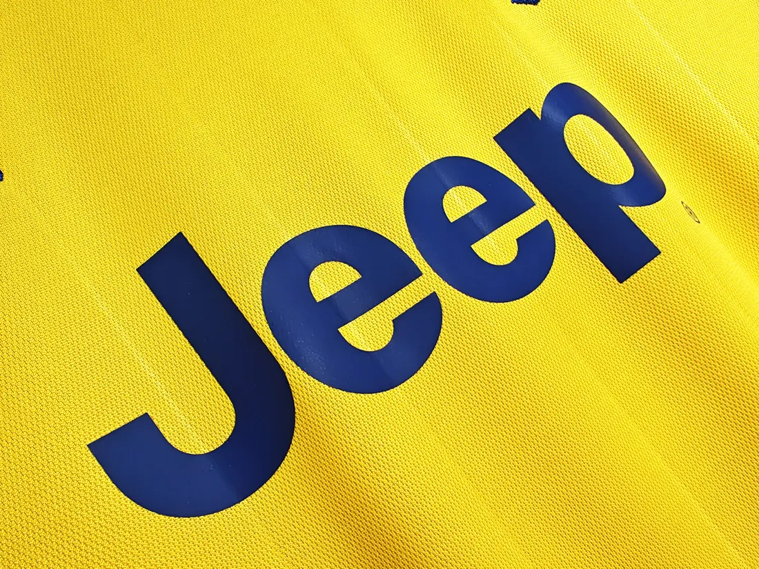 Foto 7 de Temporada 2017/18 Juventus visitante amarilla retro 8A
