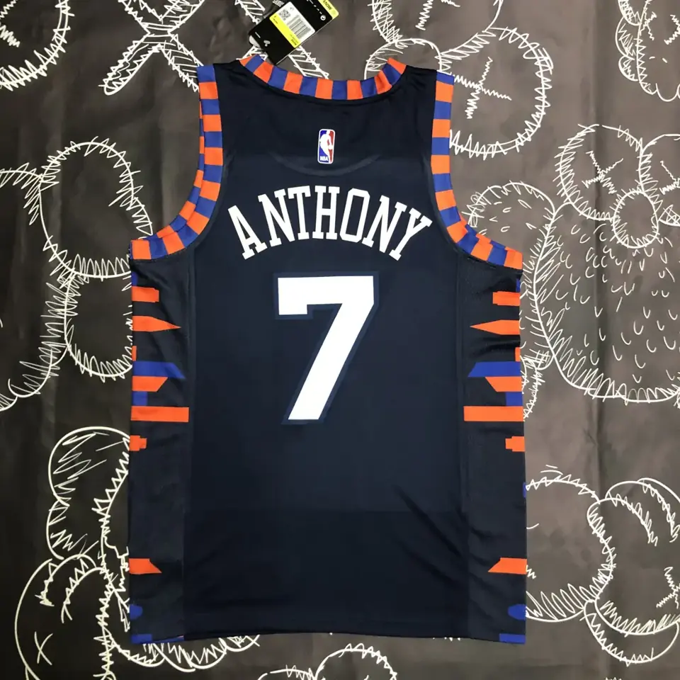Foto 4 de New York Knicks a rayas nº 7 Anthony
