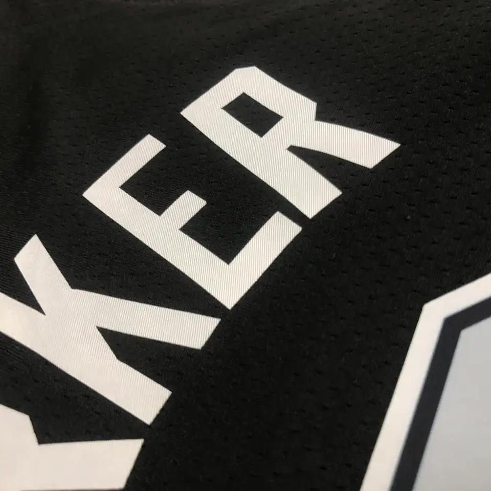 Foto 3 de Temporada 23 Spurs edición Jumpman número 9 Parker