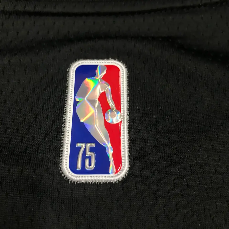 Foto 8 de temporada 22 Heat edición ciudad número 13 Adebayo